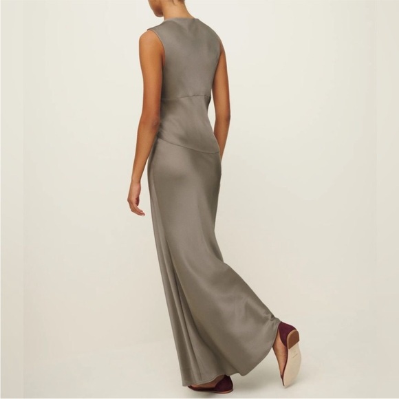 NWT Reformation Dessa Satin Maxi Slip Cowl Bias Neck Dress in Taupe size 10 - Picture 5 of 13